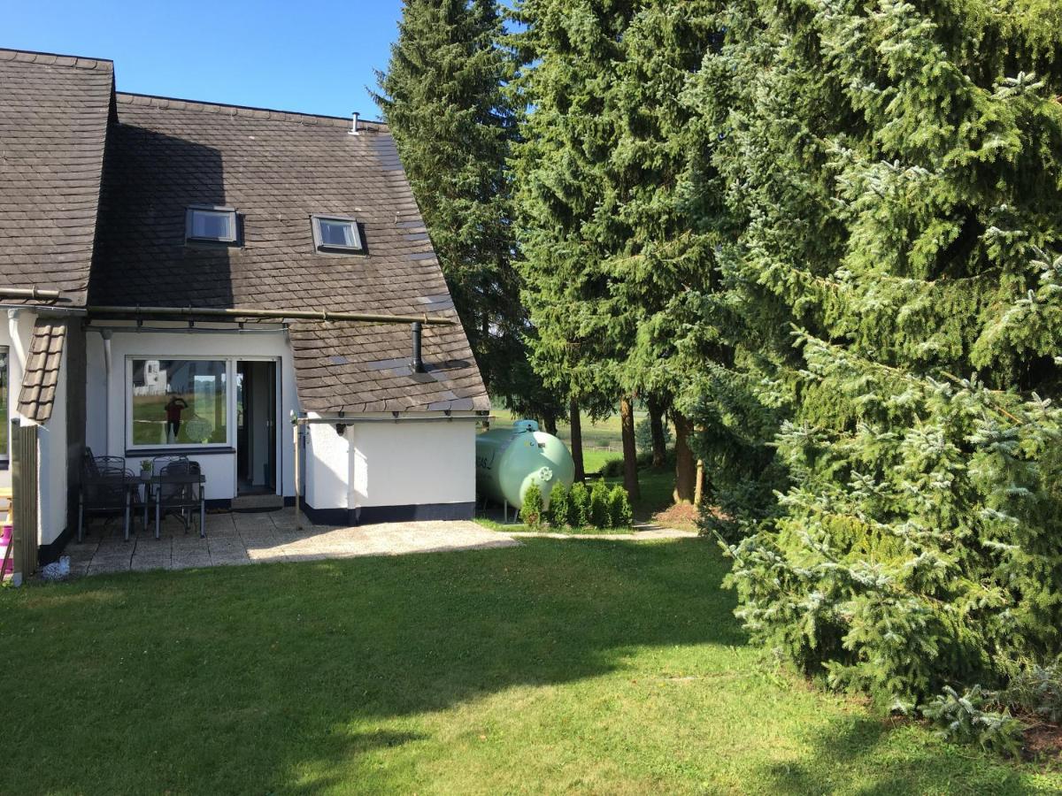 Ferienhaus Kuestelblick Medebach Exterior foto